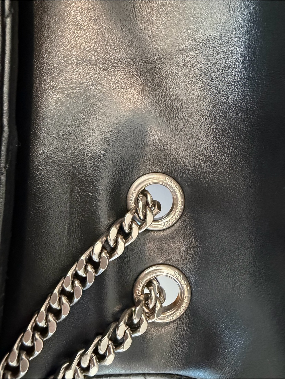 Saint Laurent Loulou medium - Picture 10 of 16